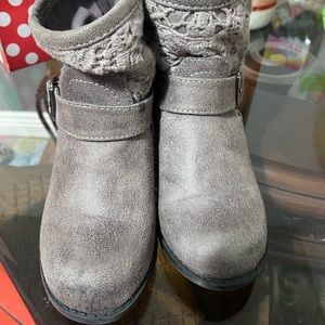 Girls ankle boots